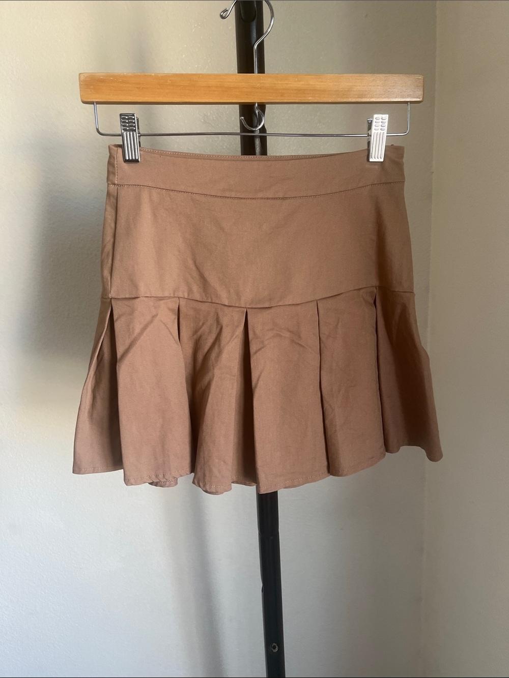 Full Tilt Brown Pleated Skater Mini Skirt
